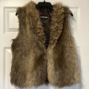 Express‎ Faux Fur Western Country Cowgirl Neutral Ranch Rodeo Festival Layer L